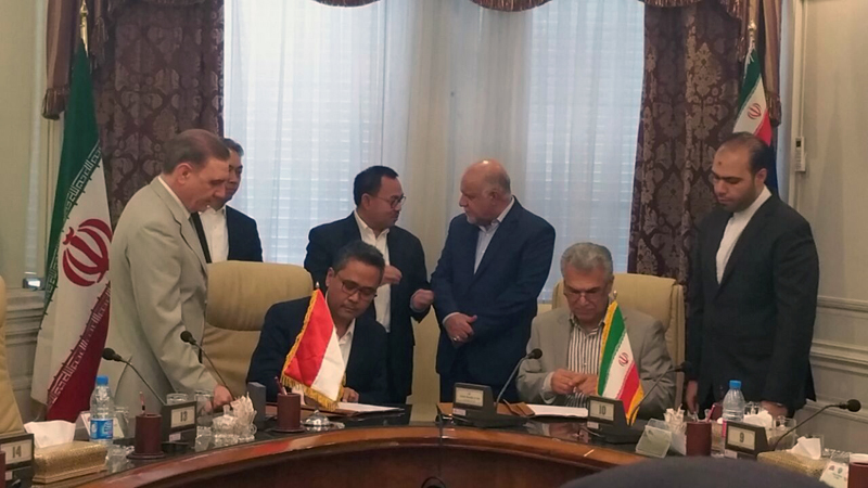 Menteri ESDM Jajaki Pembelian Minyak Mentah Dari Iran